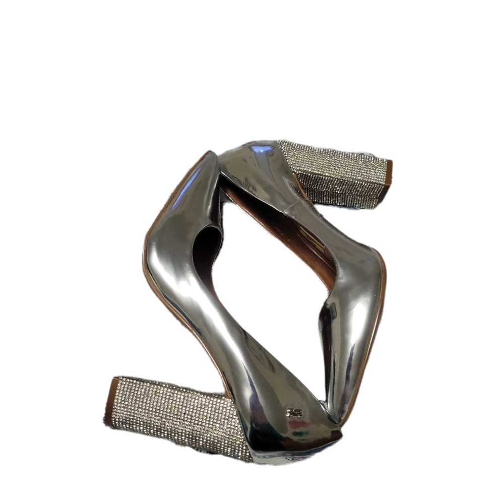 SL Heels - Picture 1 of 4
